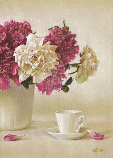 Пионы на светлом